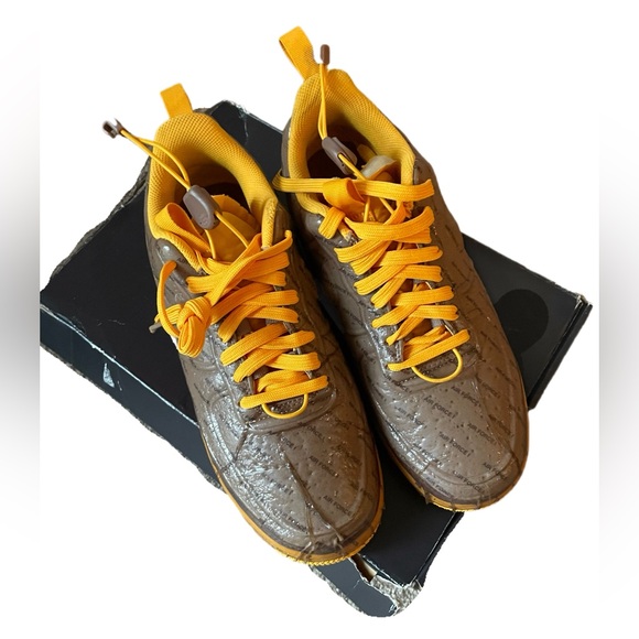 2021 Nike Air Force 1 Low Experimental
'Parcel Service' Sneakers Archaeo Brown - Picture 3 of 8